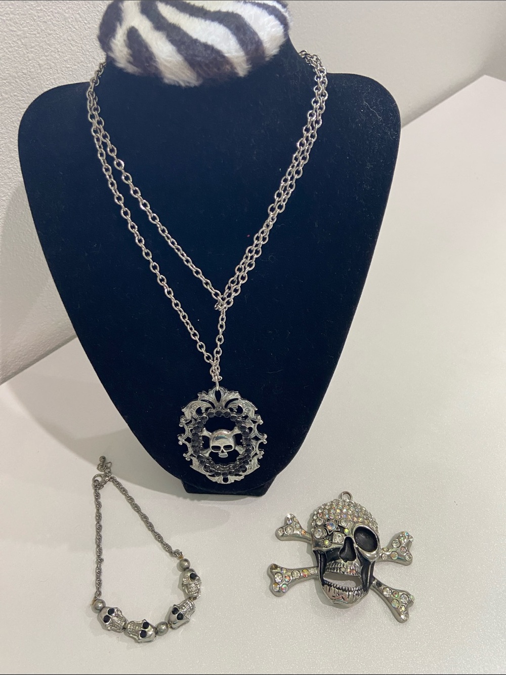 Silver Skull Necklace, bracelet & pendant- Women's Gothic Jewelry